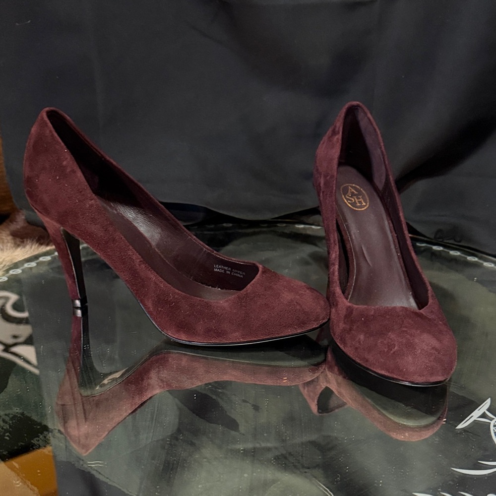 Ash Burgundy Suede Heels